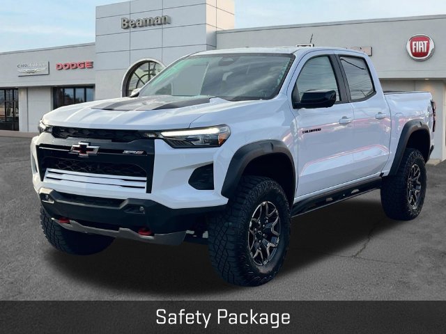 Used 2023 Chevrolet Colorado ZR2 w/ ZR2 Convenience Package III AWD/4WD image 3