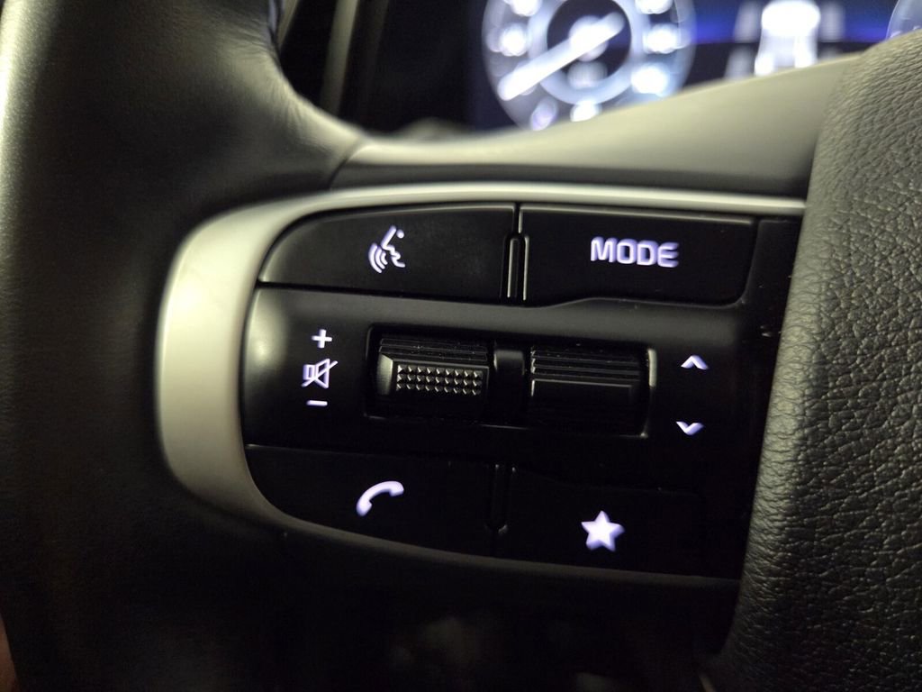 Used 2024 Kia Sportage SX image 21