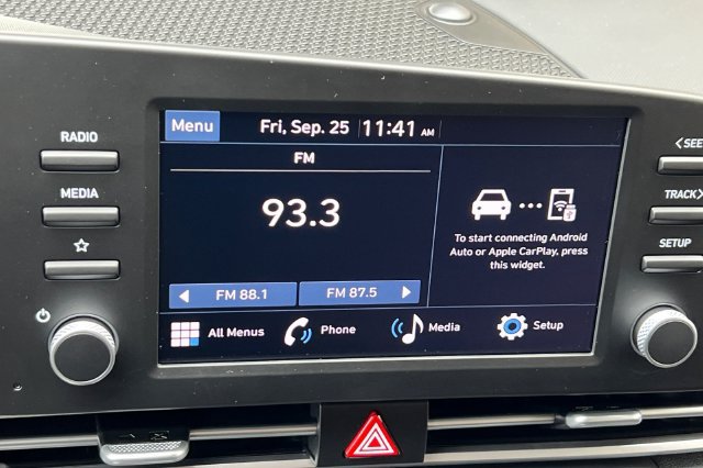 New 2026 Hyundai Elantra SE FWD image 16