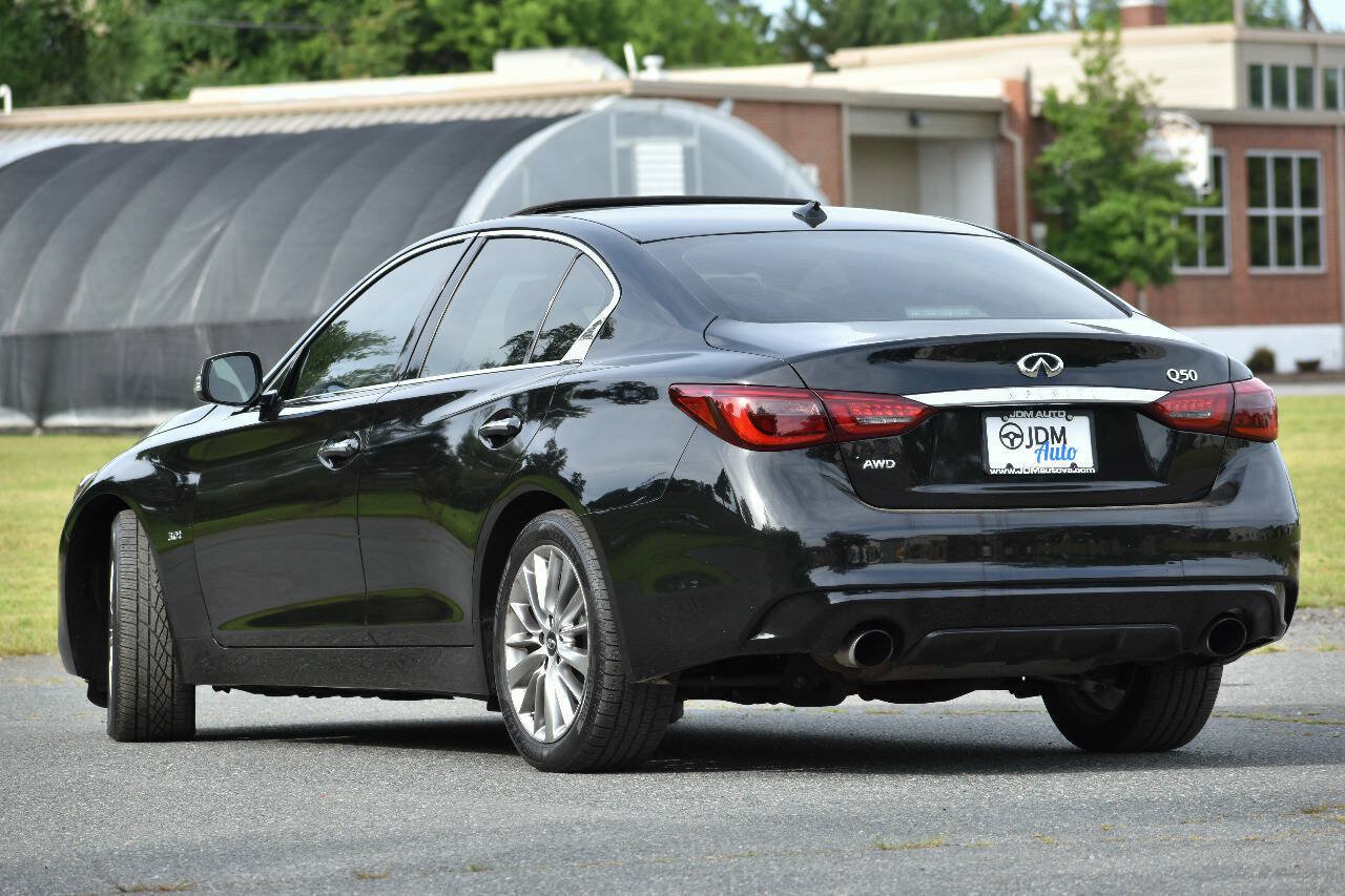 Used 2019 INFINITI Q50 Luxe AWD/4WD image 7
