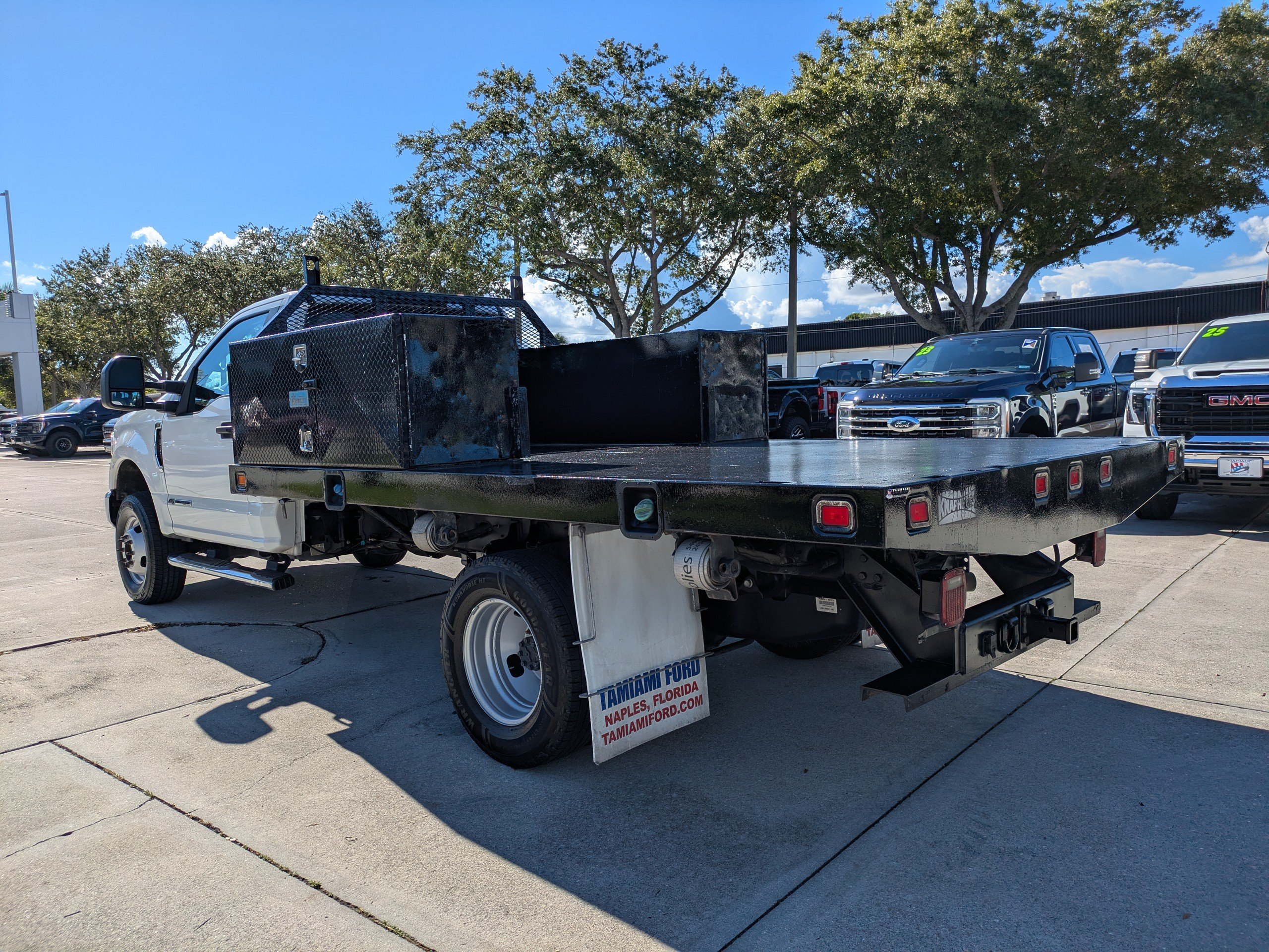 Used 2021 Ford F350 XL w/ Power Equipment Group AWD/4WD image 6