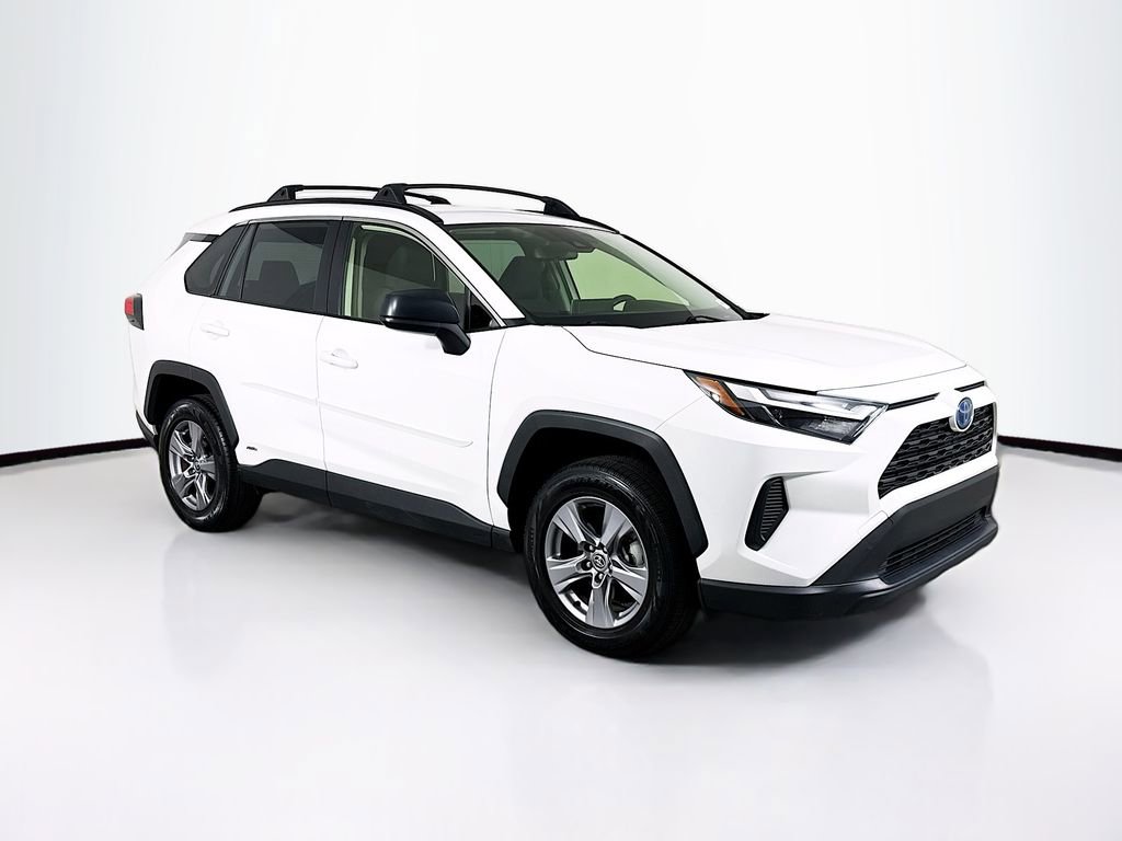 Used 2023 Toyota RAV4 LE image 3