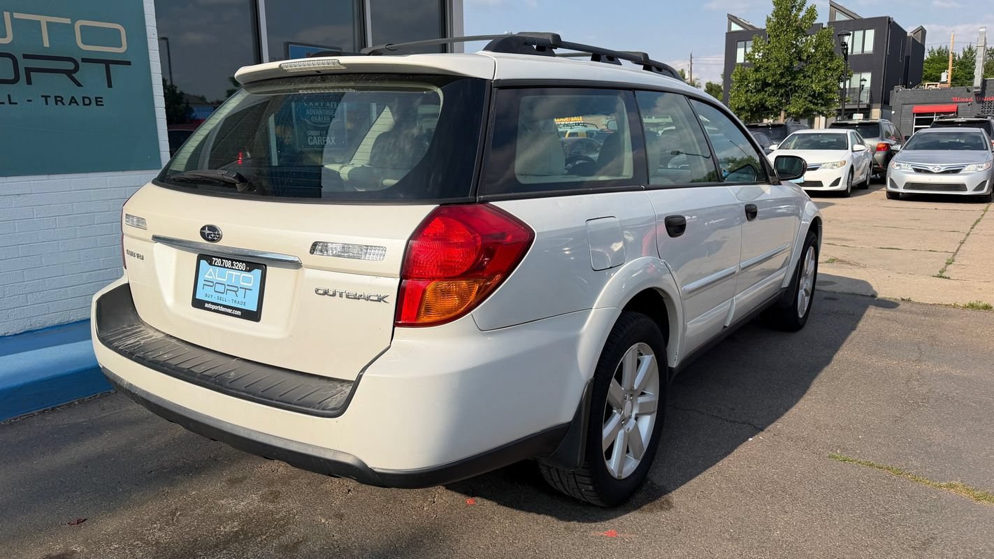 Used 2007 Subaru Outback 2.5i AWD/4WD image 2