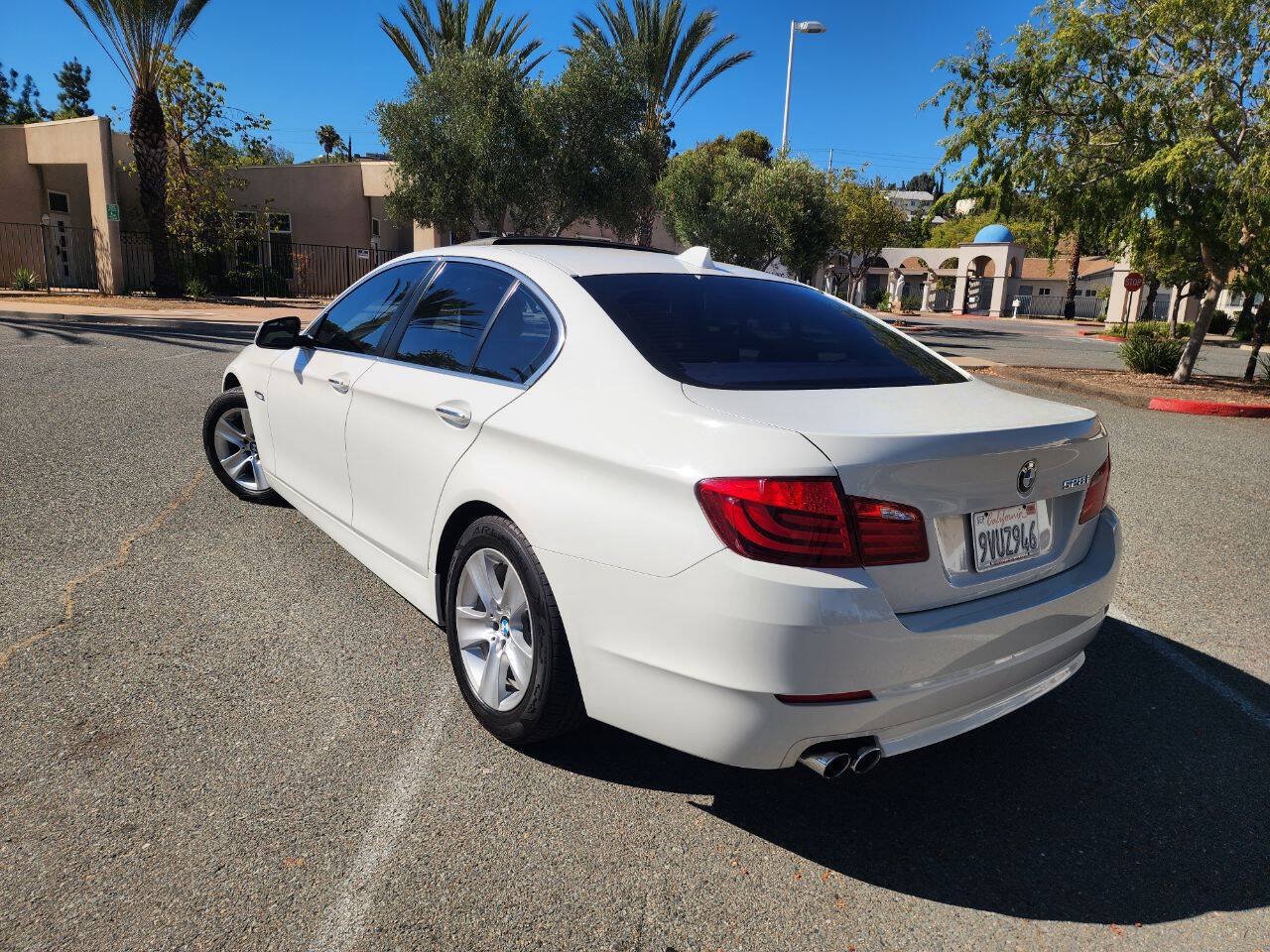 Used 2013 BMW 528i Sedan RWD image 7