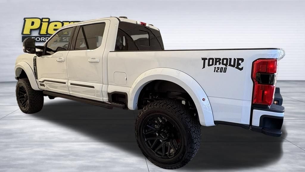New 2026 Ford F250 Lariat w/ Black Appearance Package AWD/4WD image 2