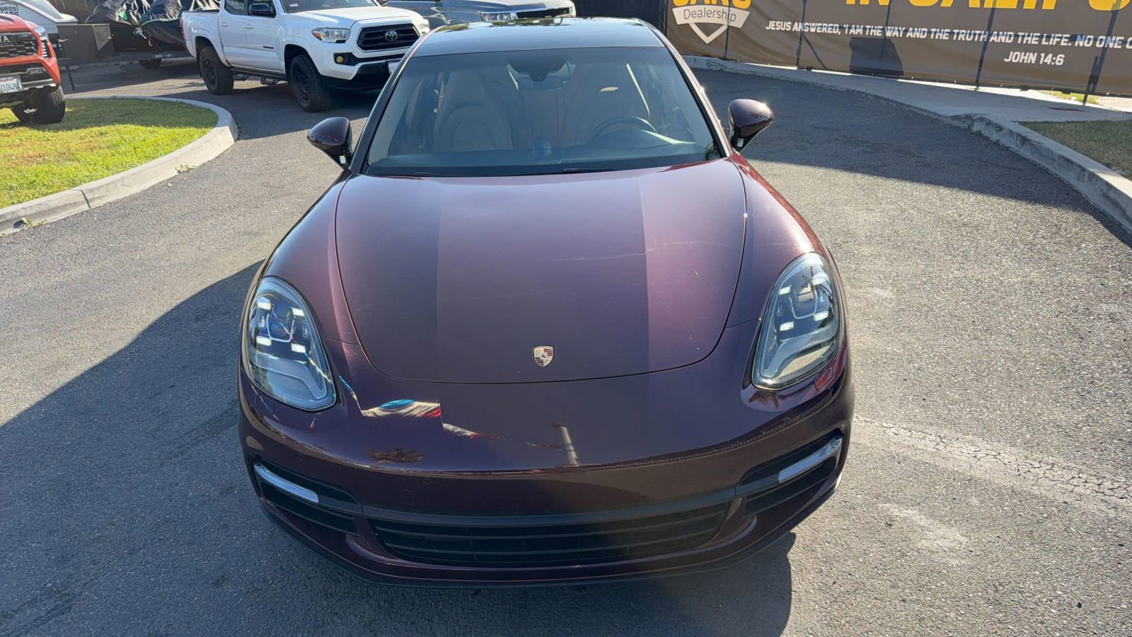 Used 2018 Porsche Panamera 4 AWD/4WD image 10