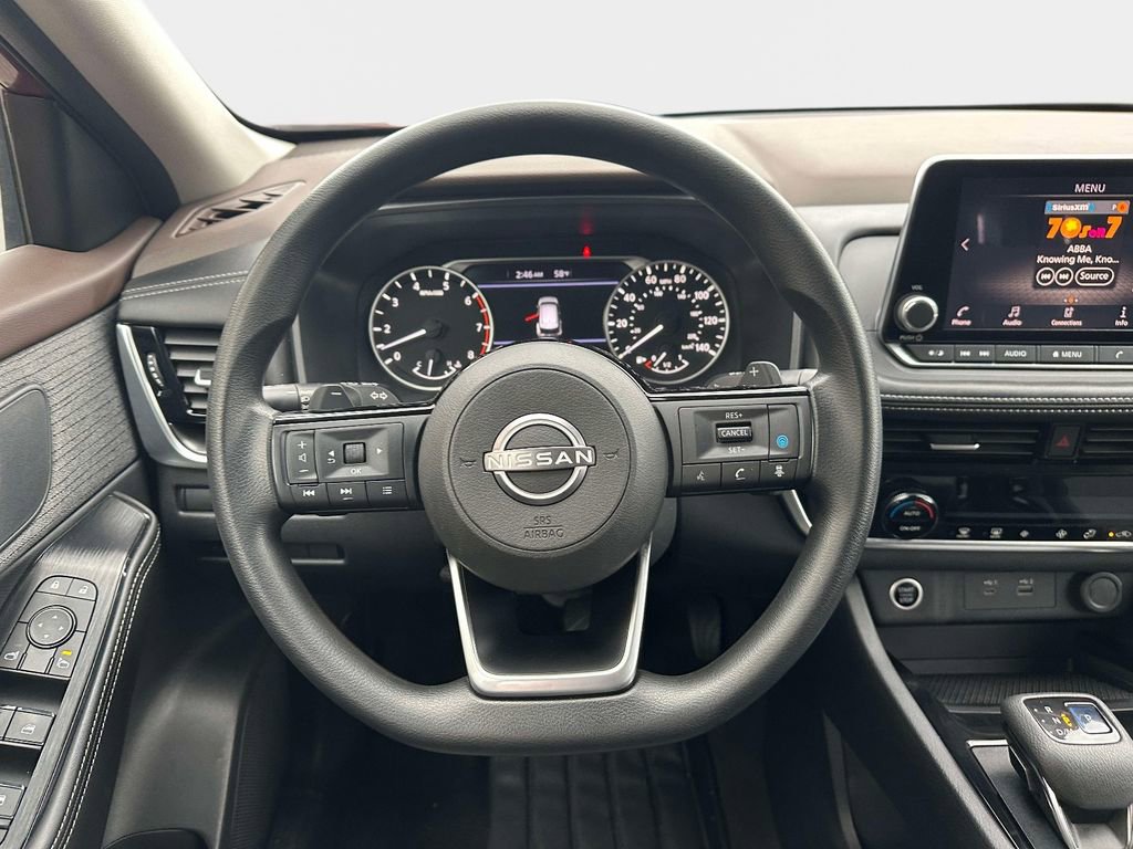 Certified 2022 Nissan Rogue SV image 17