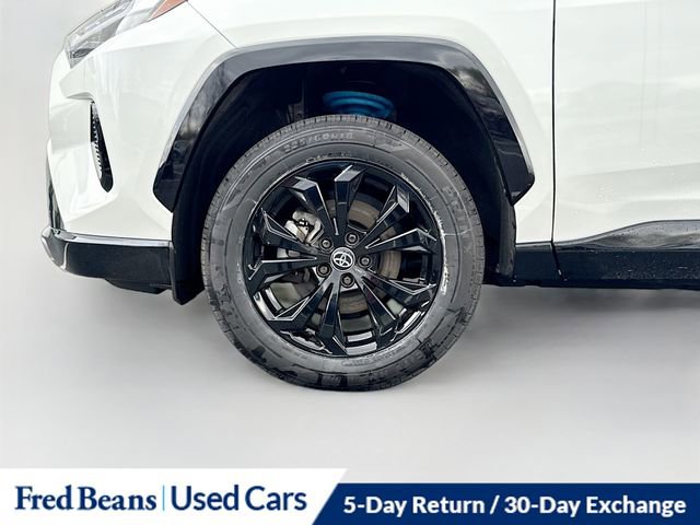 Used 2022 Toyota RAV4 SE w/ Convenience Package image 34