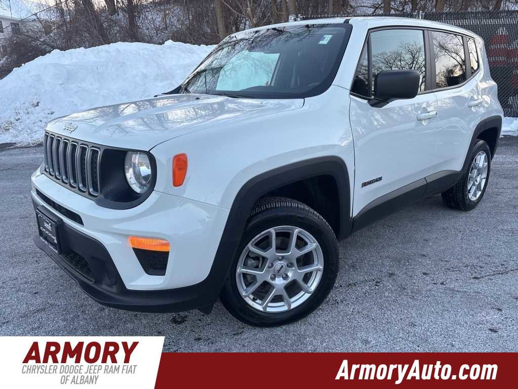 Used 2023 Jeep Renegade Latitude image 1