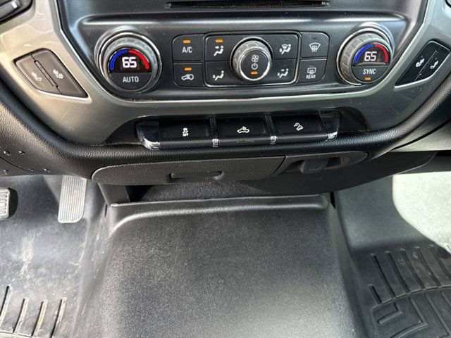 Used 2018 Chevrolet Silverado 1500 LT w/ All Star Edition image 24