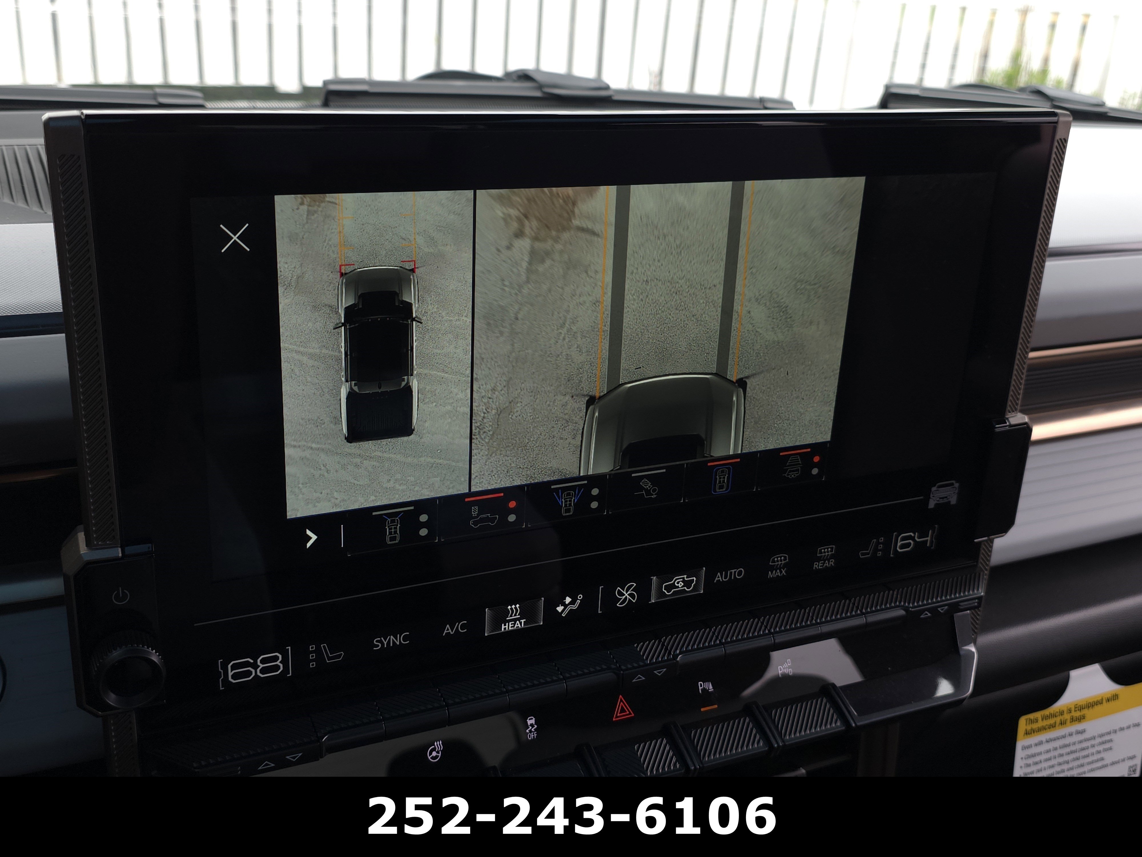 Used 2025 GMC Hummer EV 3X AWD/4WD image 32