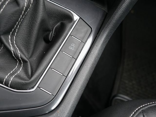 Certified 2024 Volkswagen Tiguan Wolfsburg Edition image 33