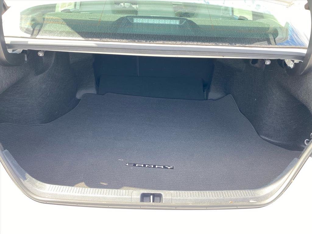 Used 2023 Toyota Camry SE FWD image 23