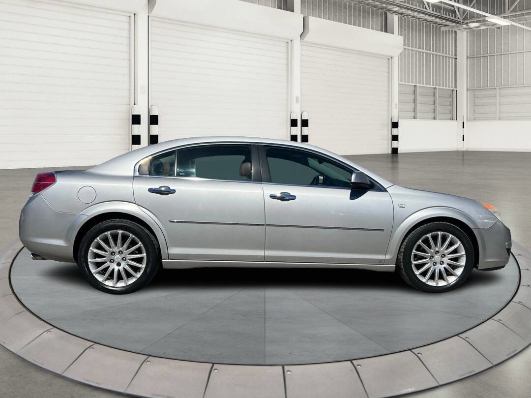 Used 2008 Saturn Aura XR w/ Premium Trim Package image 2