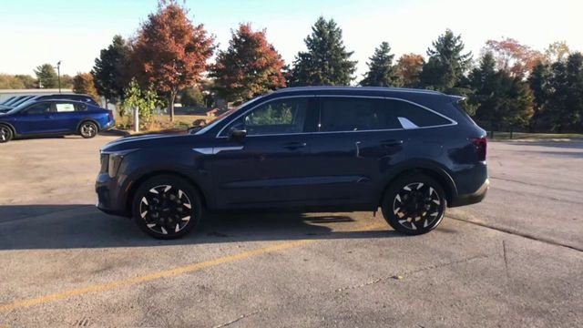 New 2025 Kia Sorento SX FWD image 8