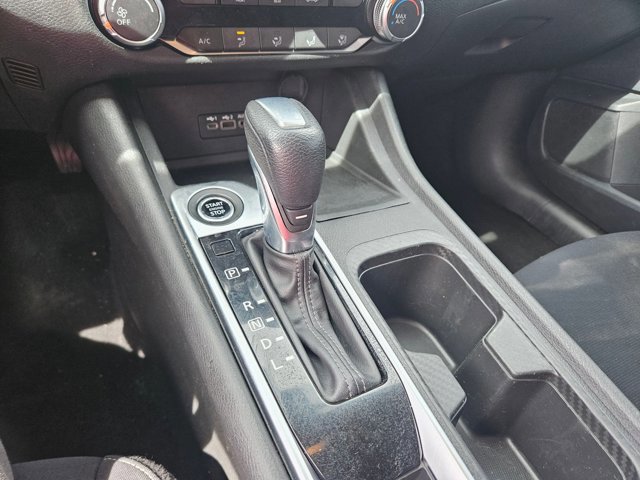 Used 2022 Nissan Sentra SV image 18