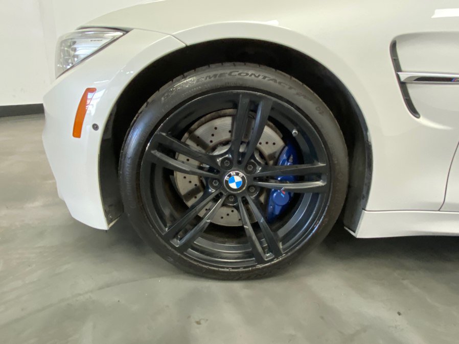 Used 2016 BMW M4 Convertible RWD image 29
