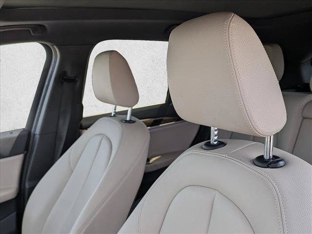Used 2022 BMW X1 xDrive28i w/ Convenience Package AWD/4WD image 14