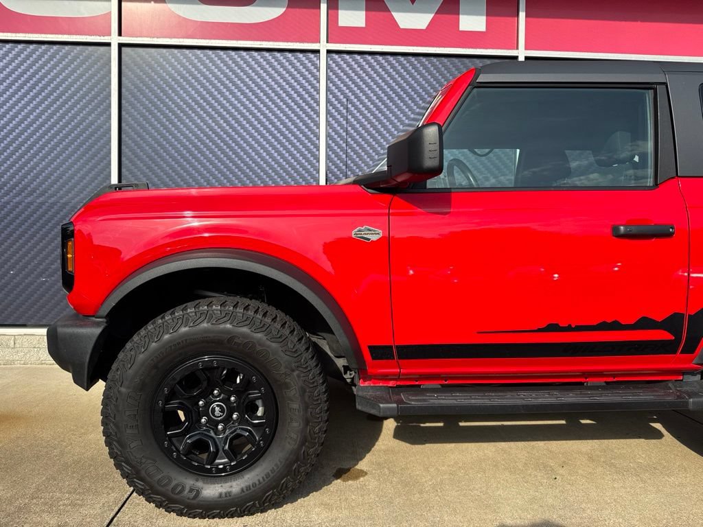 Used 2022 Ford Bronco Wildtrak AWD/4WD image 16