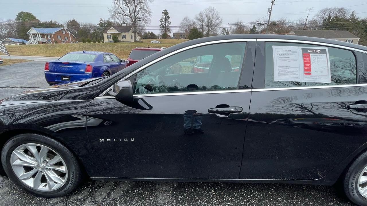 Used 2021 Chevrolet Malibu LT image 3