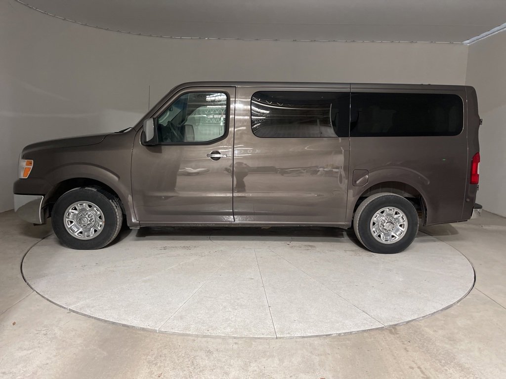 Used 2014 Nissan NV 3500 SL w/ Technology Package image 9