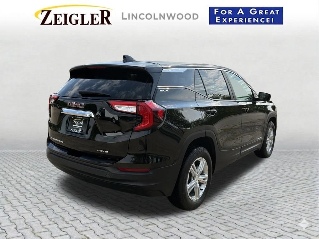 Used 2024 GMC Terrain SLE AWD/4WD image 6
