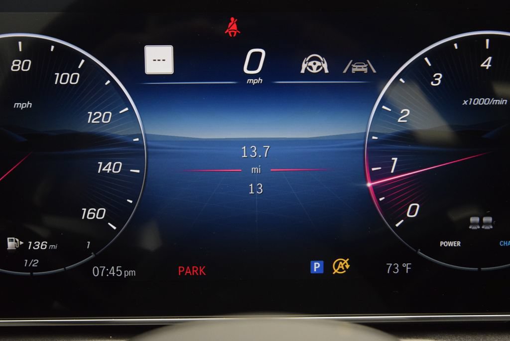 Used 2024 Mercedes-Benz CLE 300 4MATIC Coupe image 25