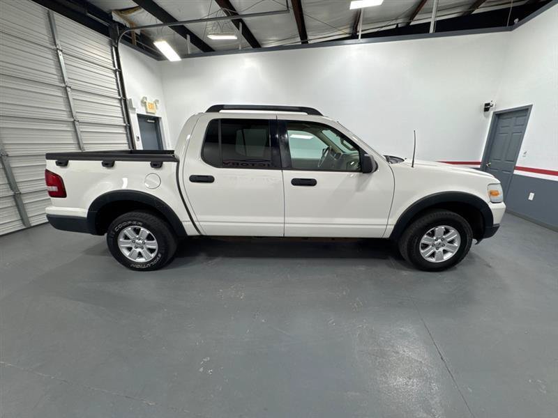 Used 2010 Ford Explorer Sport Trac XLT RWD image 6