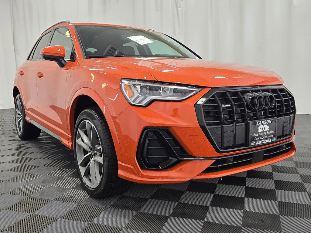 New 2025 Audi Q3 2.0T Premium image 8
