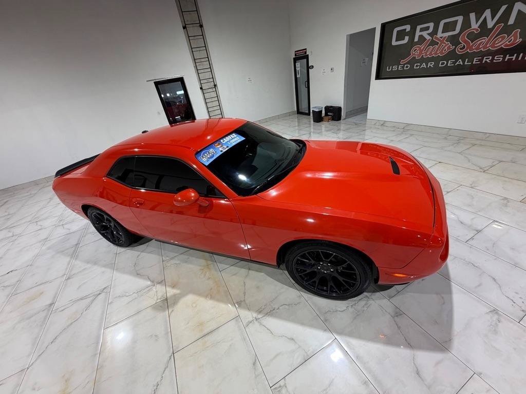 Used 2020 Dodge Challenger R/T w/ Blacktop Package RWD image 5