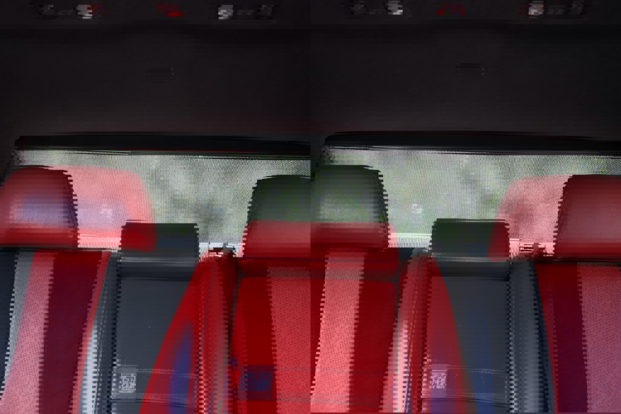 Used 2018 Lexus LS 500 F Sport w/ Accessory Package (Z2) image 31