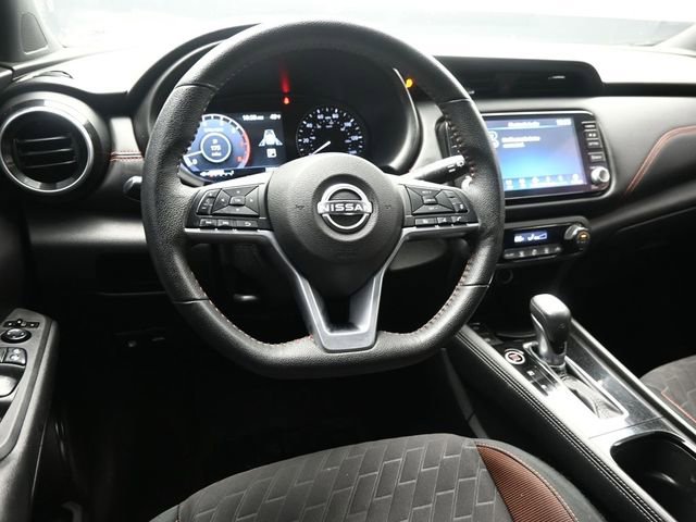 Used 2023 Nissan Kicks SR w/ Exterior Package FWD image 19