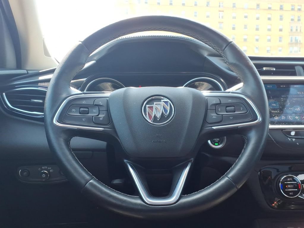 Used 2021 Buick Encore GX Essence w/ Experience Buick Package FWD image 20