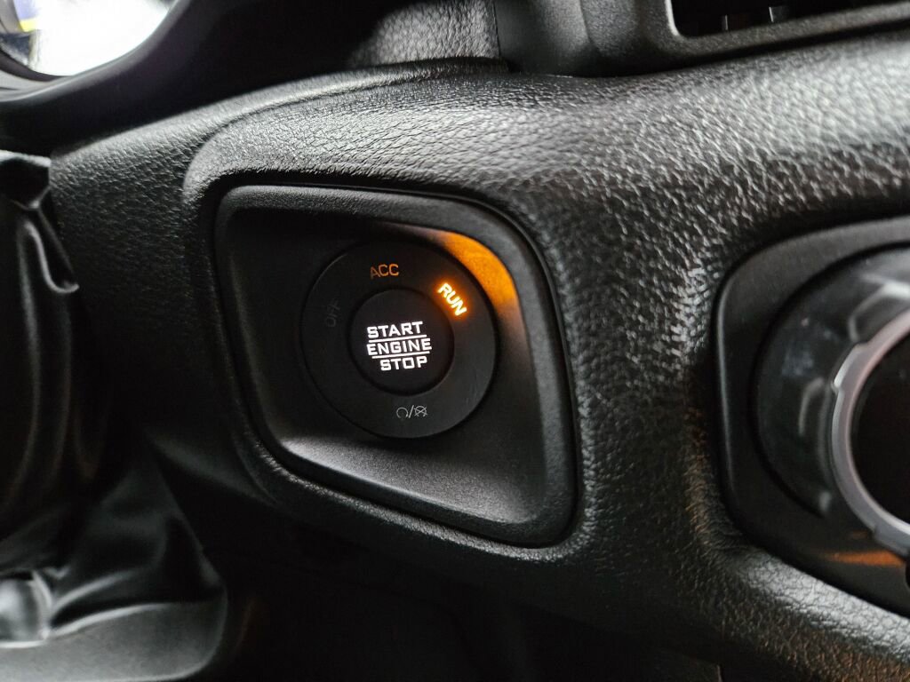 Used 2024 Jeep Wrangler Unlimited image 26