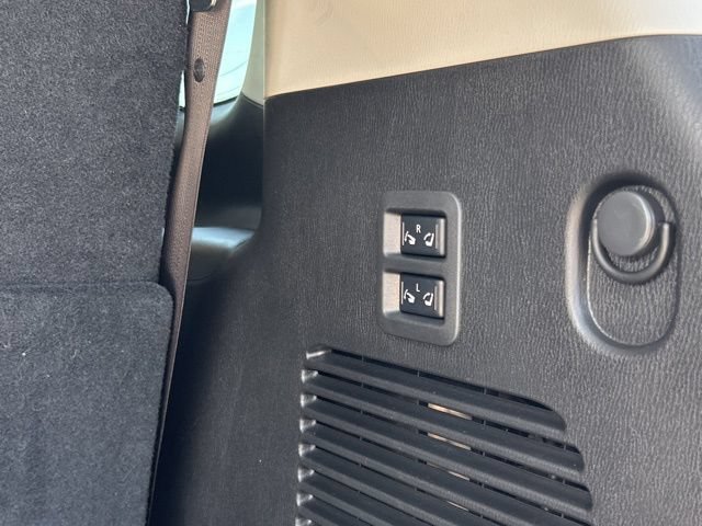 Used 2020 Nissan Armada SL w/ Premium Package AWD/4WD image 13