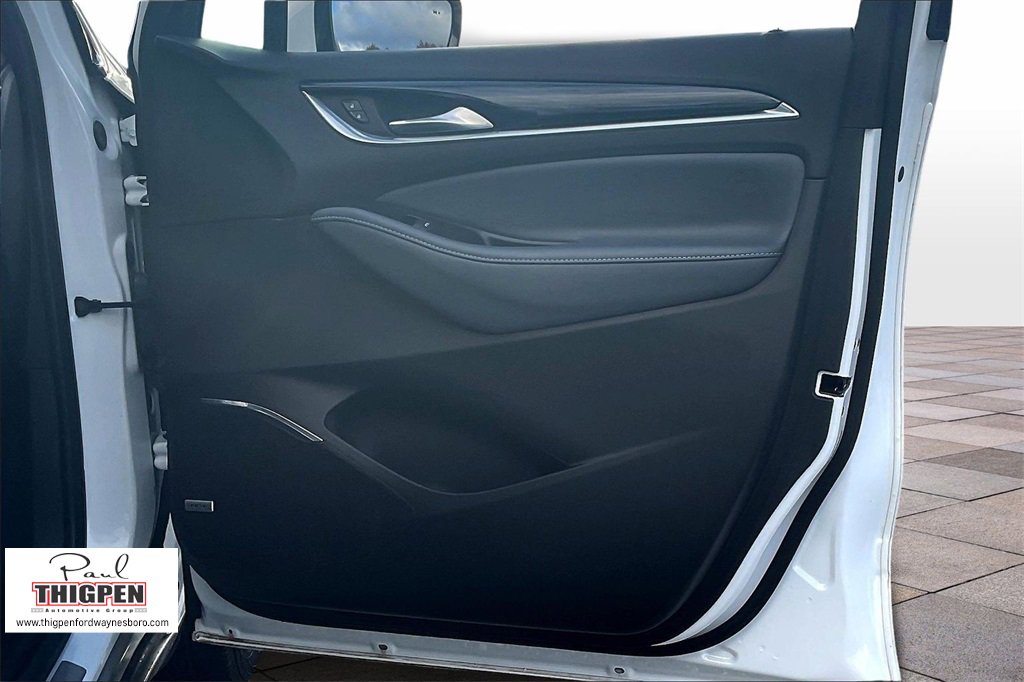 Used 2024 Buick Enclave Premium image 23