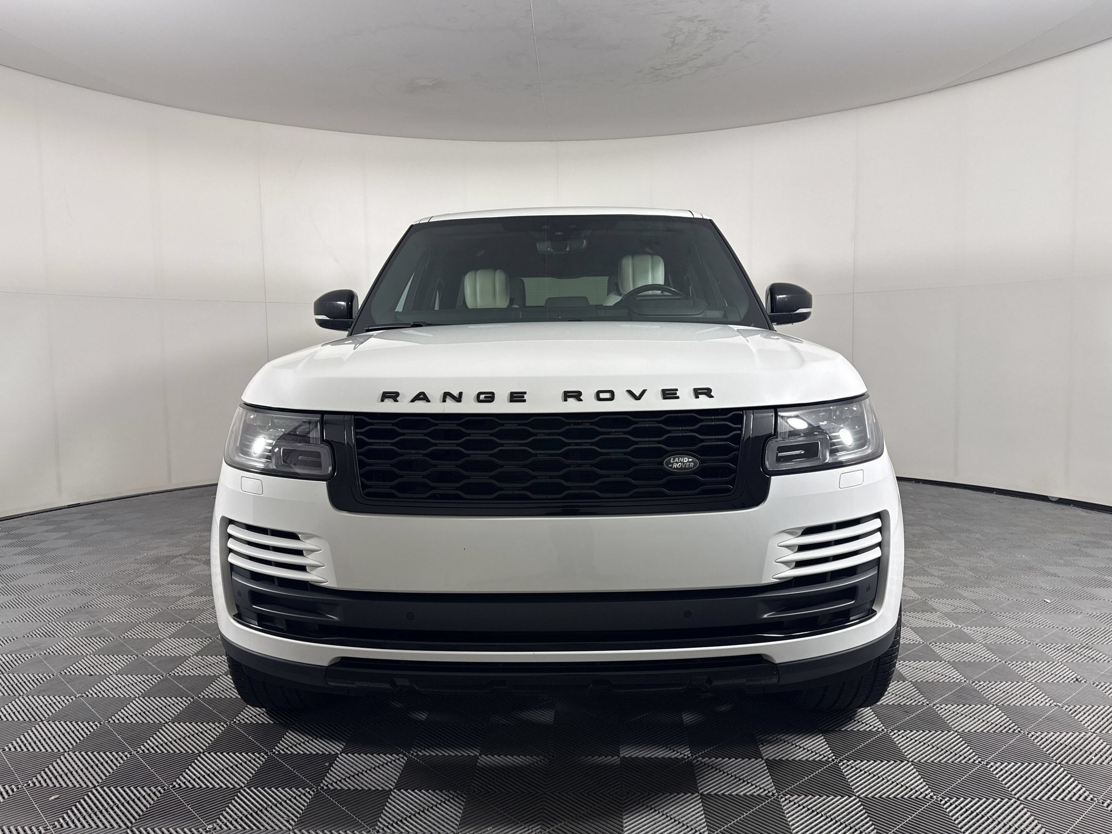 Certified 2019 Land Rover Range Rover HSE AWD/4WD image 7