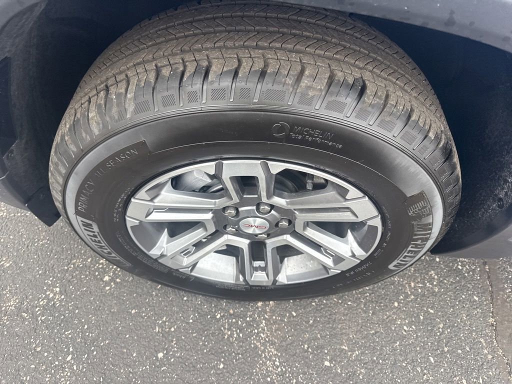 Used 2026 GMC Terrain Elevation image 9