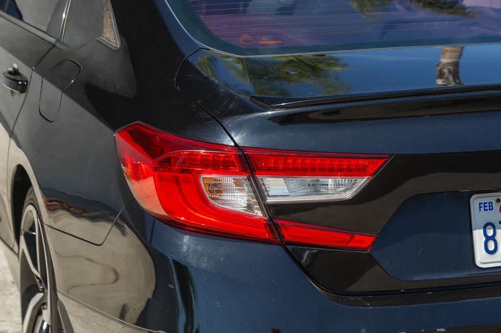 Used 2019 Honda Accord Sport image 10