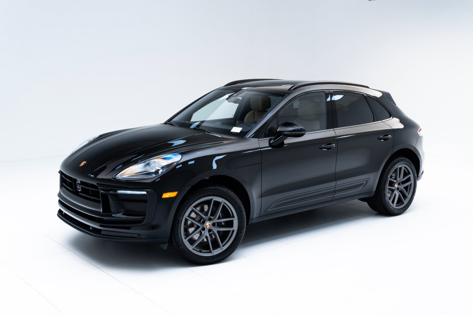 New 2025 Porsche Macan