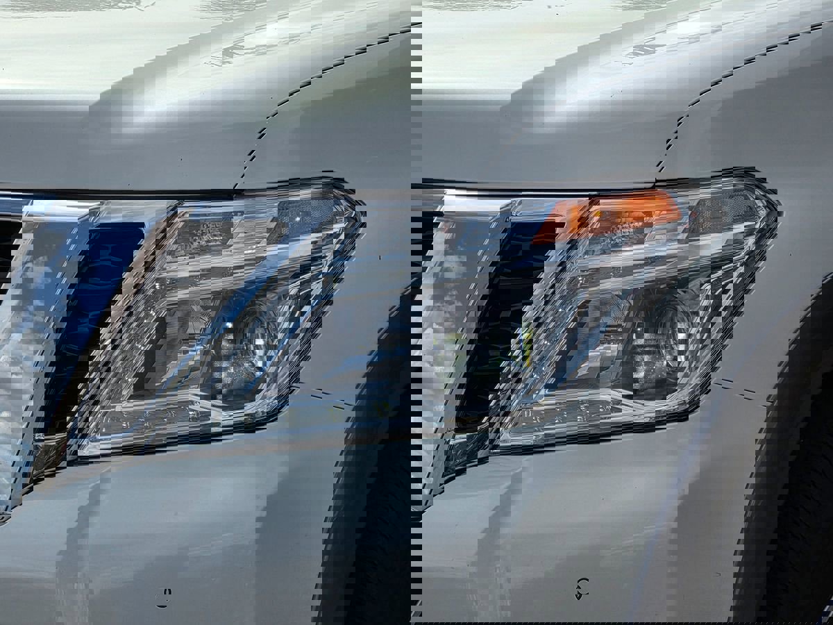 Used 2019 Nissan Armada SL w/ Premium Package image 8