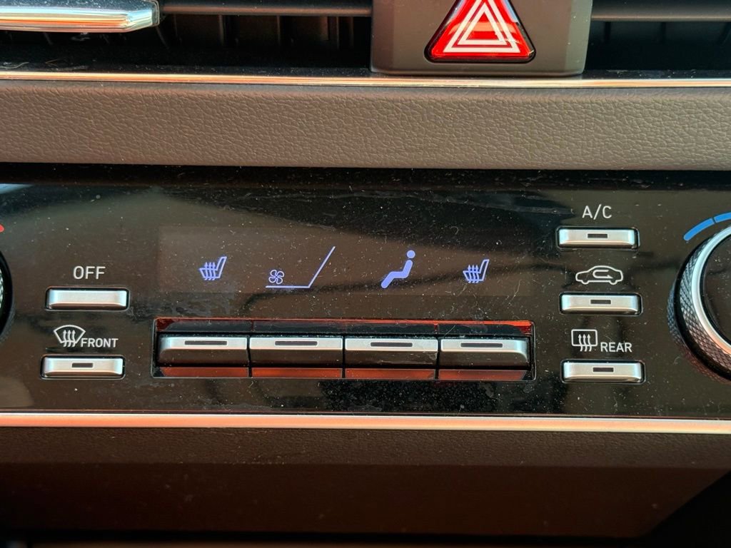 Used 2023 Hyundai Sonata SEL w/ Convenience Package image 4