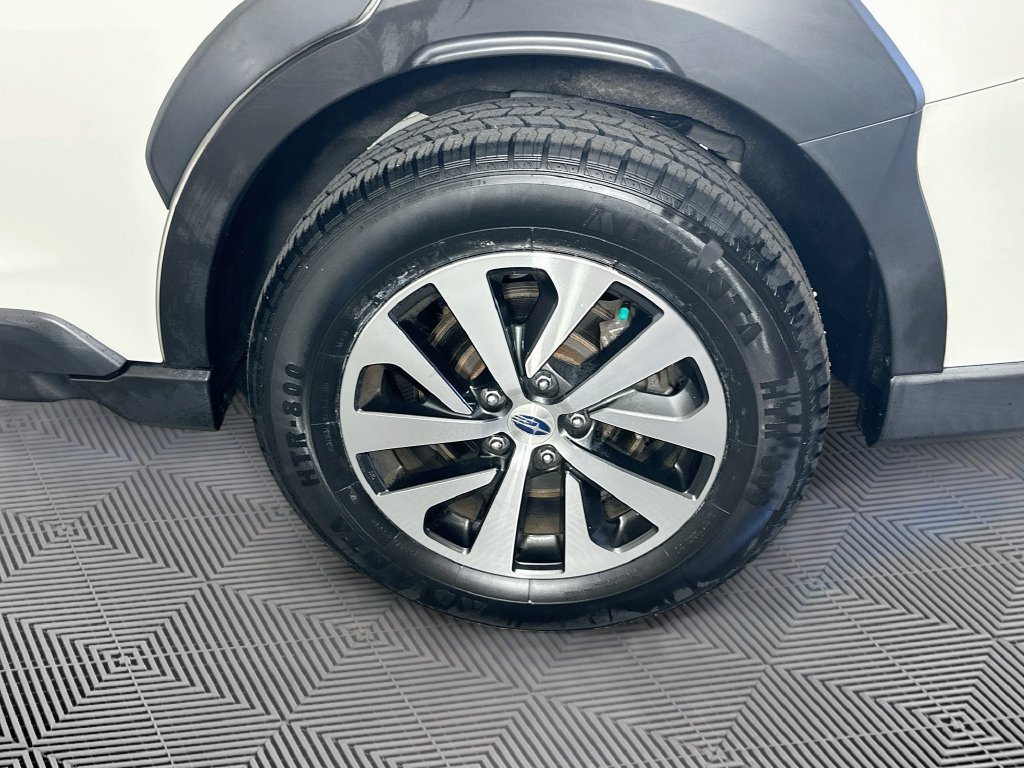 Certified 2024 Subaru Outback Premium AWD/4WD image 38