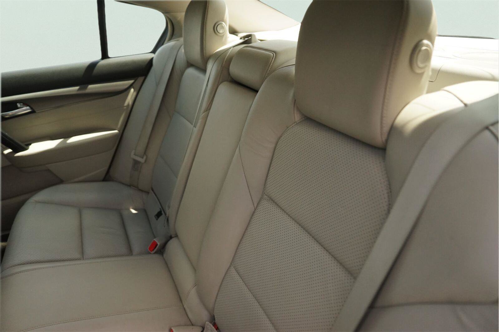Used 2013 Acura TL w/ Technology Package FWD image 14