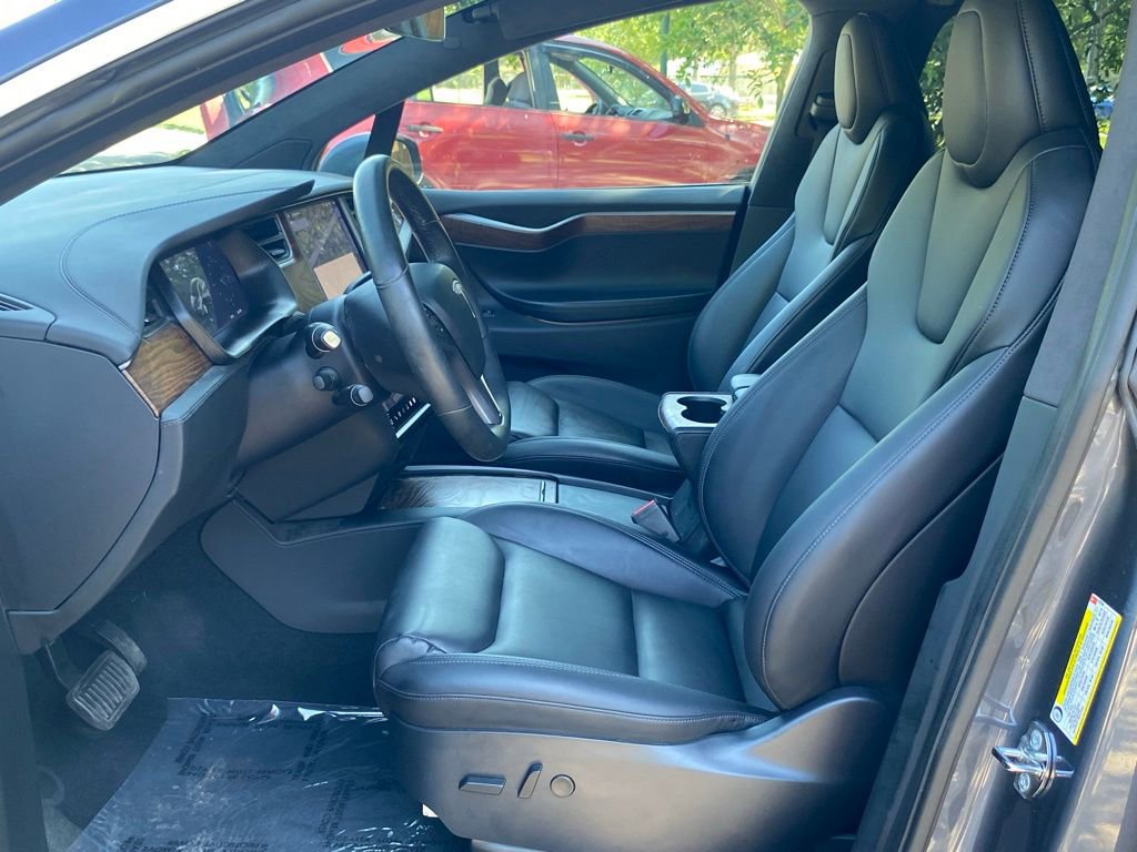 Used 2020 Tesla Model X Long Range AWD/4WD image 18