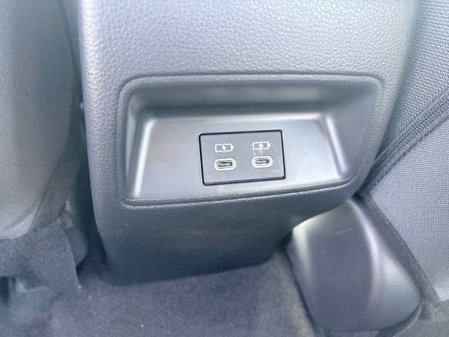 Used 2026 Toyota Corolla LE FWD image 9