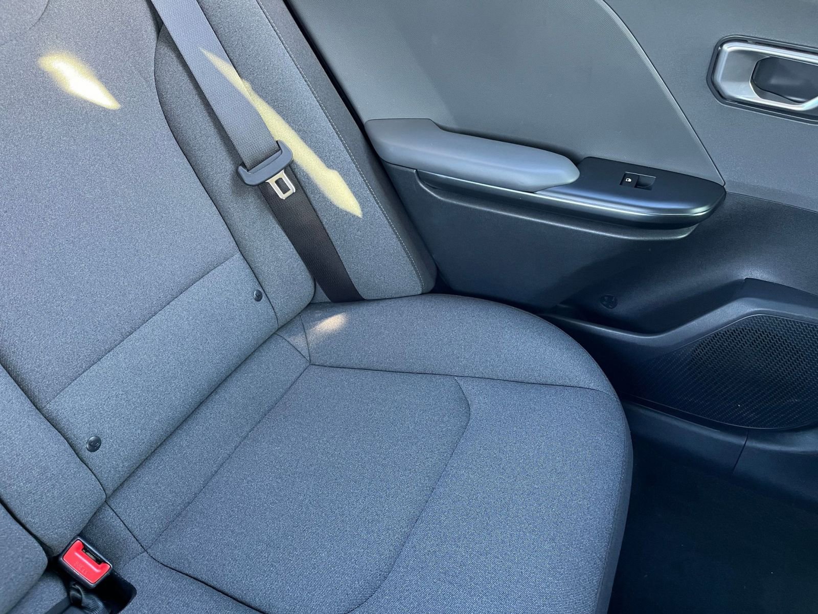 Used 2025 Kia K4 LXS image 36