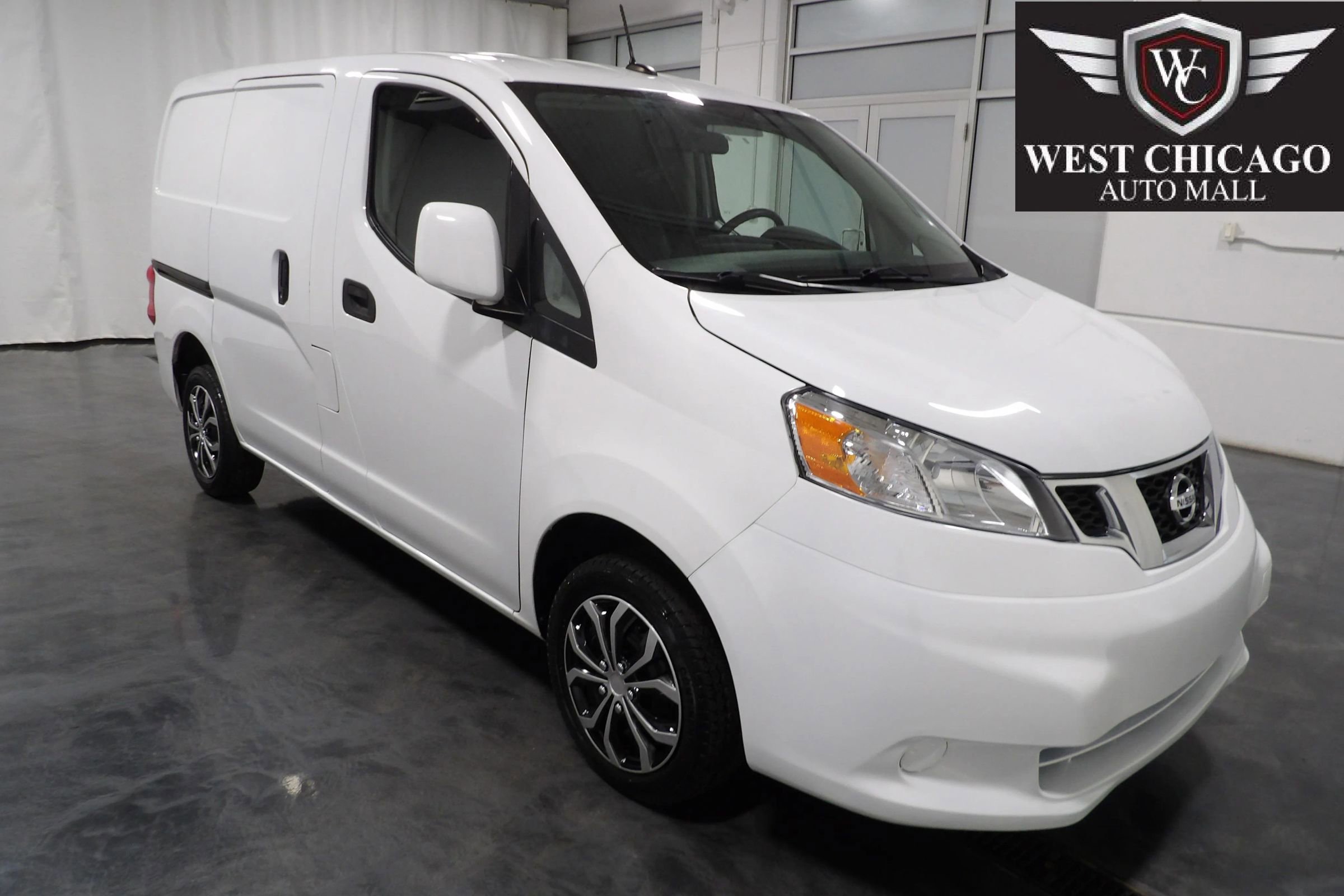 Used 2021 Nissan NV200 SV w/ Back Door Glass Package image 1