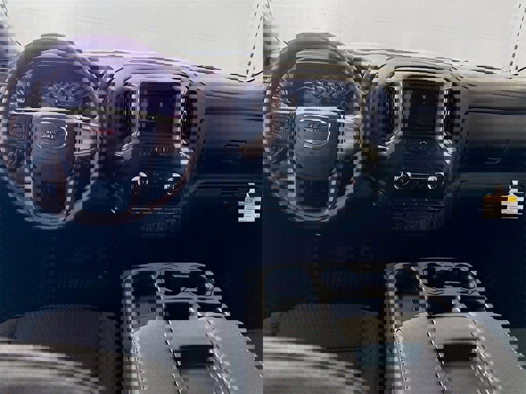 New 2026 GMC Sierra 2500 Pro image 2