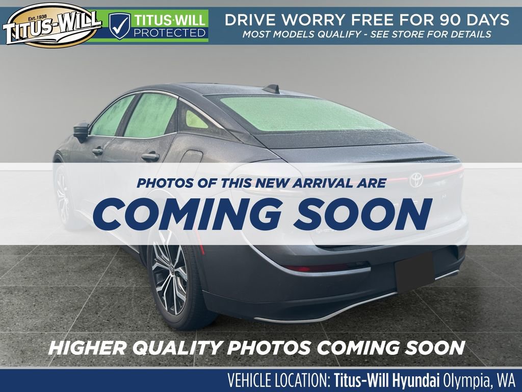 Used 2024 Toyota Crown XLE image 3